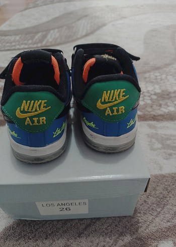 27 Beden Nike Turuncu Siyah Erkek Çocuk Spor Ayakkabı