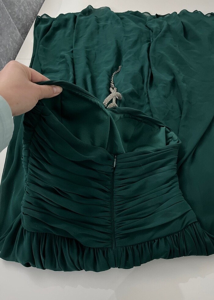 Yesil elbise - Görsel 5