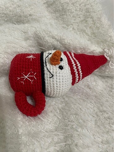  Beden Amigurumi kardan adam