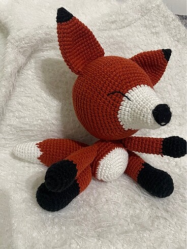 Amigurumi tilki