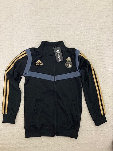 Adidas çocuk eşofman takımı 140