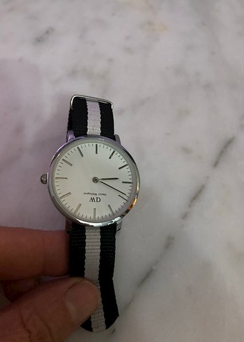 Beden beyaz Renk Klasik Beyaz Kemerli Kadın Saati