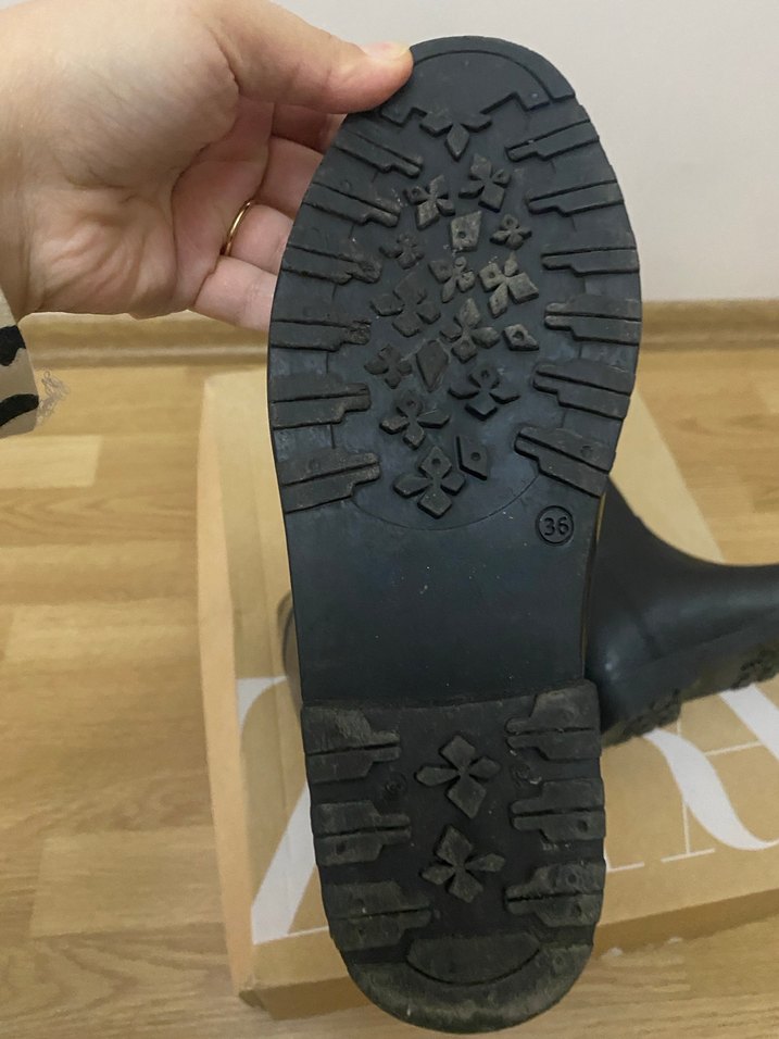 Yağmur çizmesi - Görsel 3