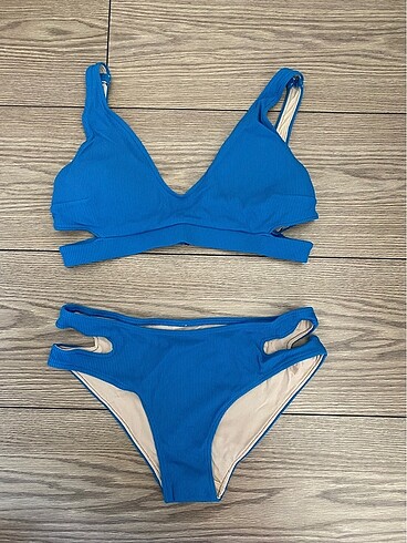 Mavi bikini takimi