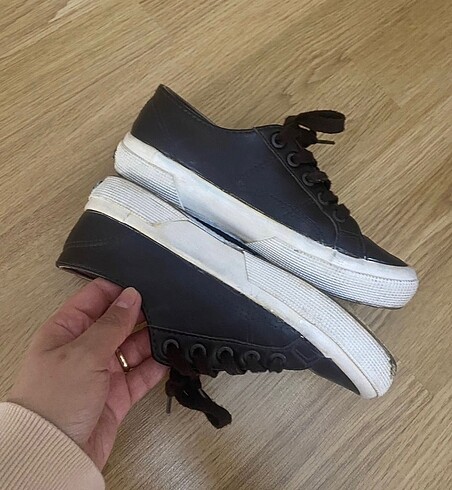 36 Beden Kahverengi deri superga