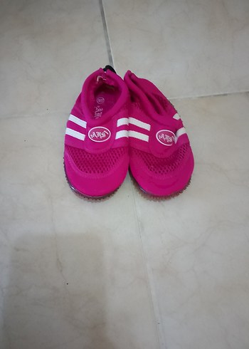 Kız Çocuk Pembe deniz ayakkabısı