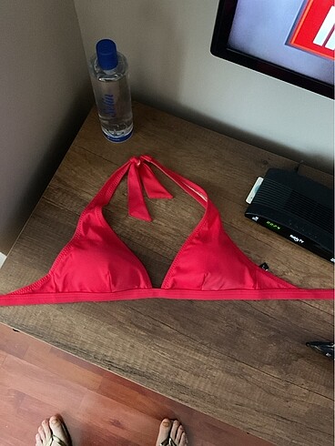 Bikini üst