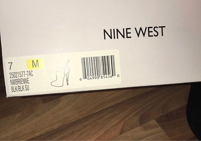 37 Beden siyah Renk Nine west 37 numara siyah bot