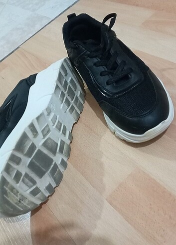 40 Beden siyah Renk Siyah sneaker