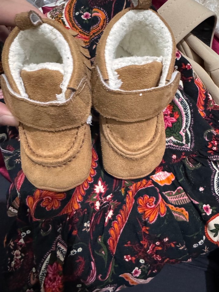 Kahverengi Kürklü Erkek Bebek Botu - Görsel 3