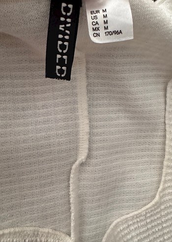 Düğmeli V Yaka Beyaz Triko Kadın Yelek - Görsel 3