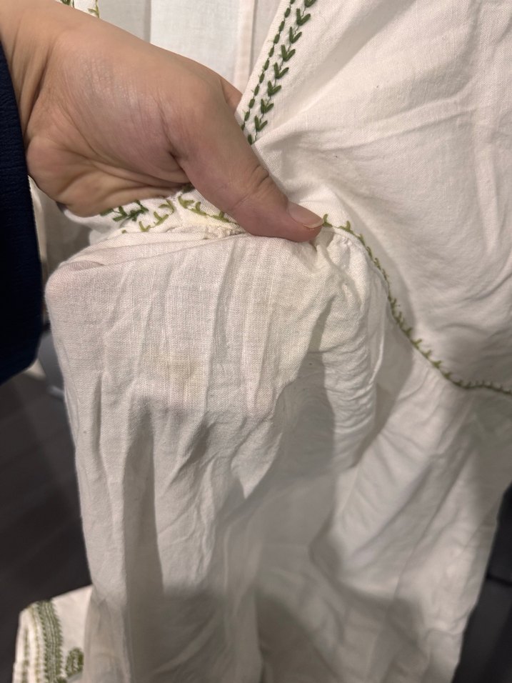 İşlemeli V Yakalı Uzun Bohem Bluz - Görsel 3