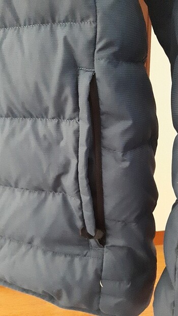 s/m Beden mavi Renk Adidas kaz tüyü mont 15 16 yaş