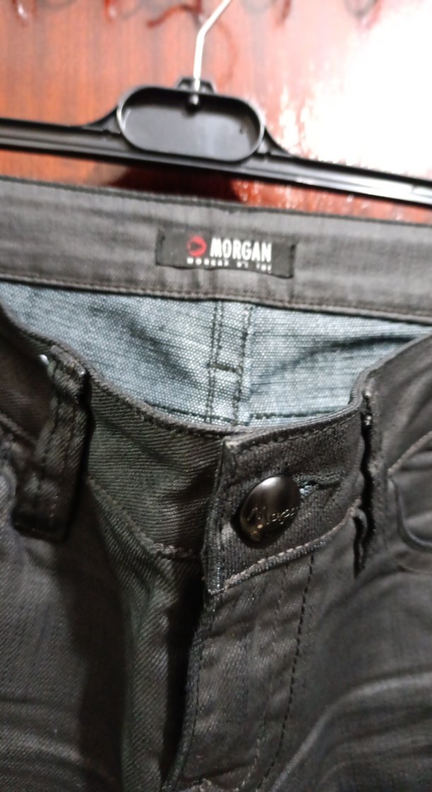 siyah yalanmış kumaş  görünümlü kot Kadın   Pantolon - Görsel 4