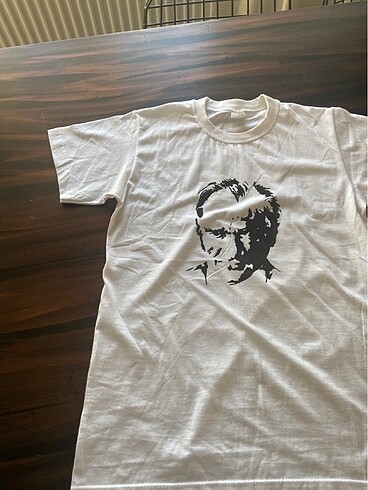 Diğer Atatürk tişörtü