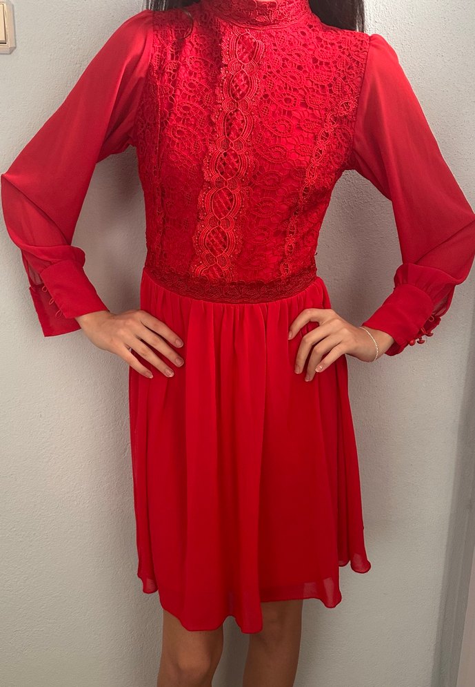 Dantel Detaylı Kırmızı Midi Elbise - Görsel 2