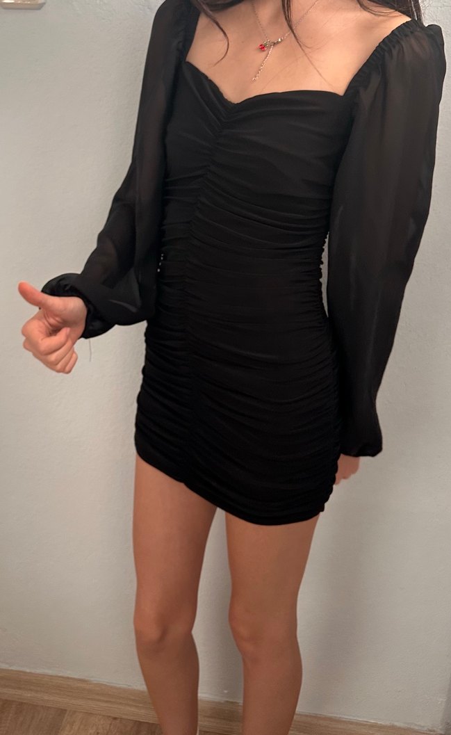 V Yaka Drapeli Siyah Midi Goth Elbise - Görsel 3