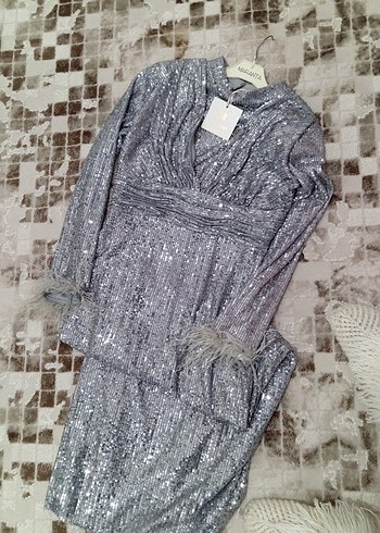 Gri Uzun Kollu Drapeli Abiye Elbise - Görsel 4