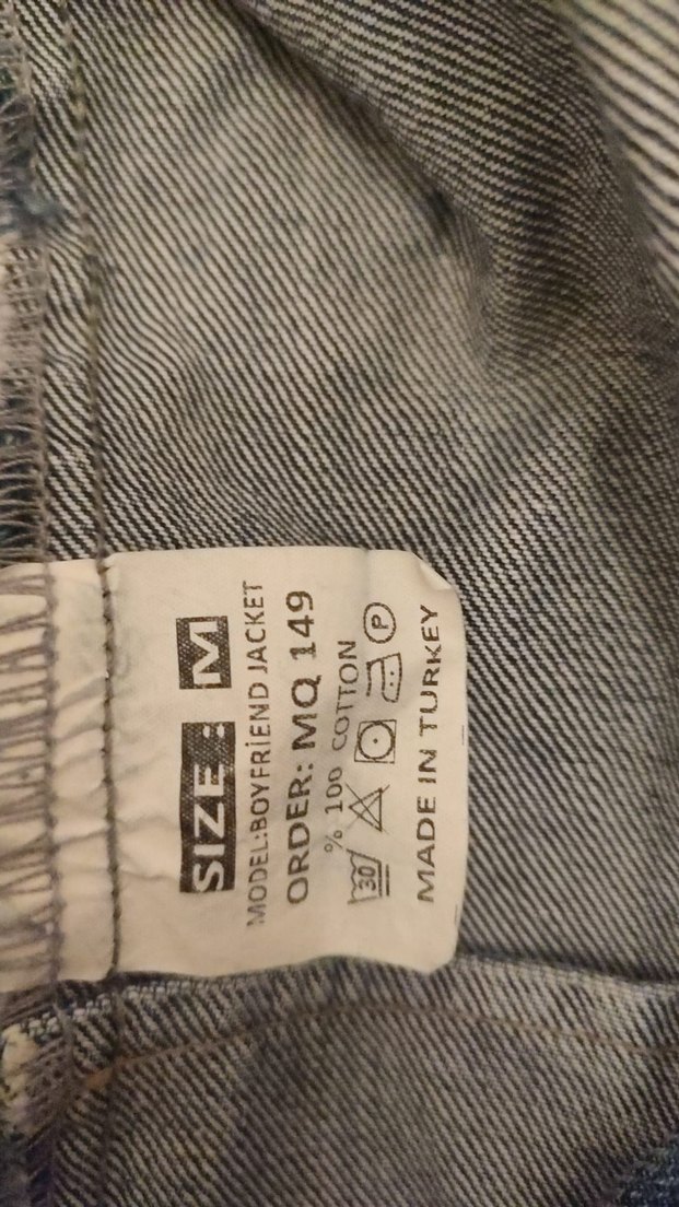 Düğmeli Koyu Mavi Kadın Denim Ceket - Görsel 3