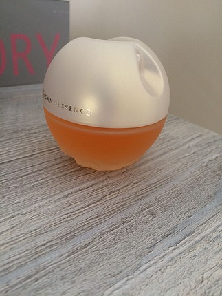 m Beden turuncu Renk Avon Incandessence parfüm 