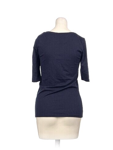 m Beden Gina T-shirt %70 İndirimli.