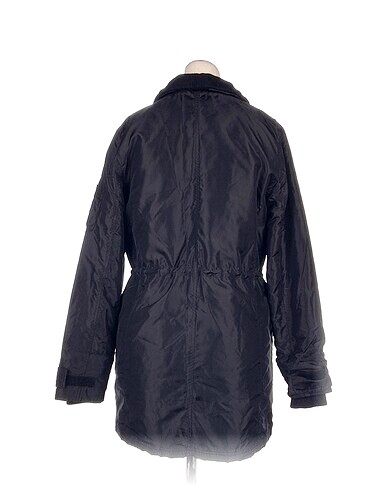 36 Beden PreLoved Mont %70 İndirimli.
