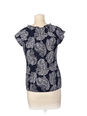 40 Beden F&F Bluz %70 İndirimli.