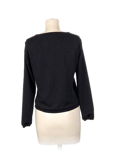 universal Beden PreLoved Hırka %70 İndirimli.