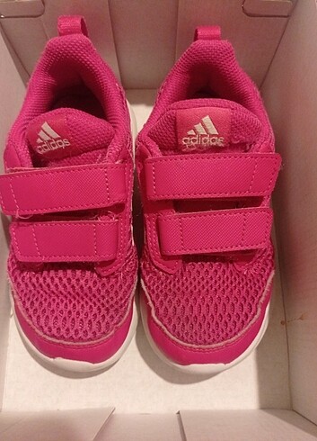 Adidas ayakkabı örjinal dir