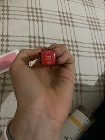 Chanel ruj 146