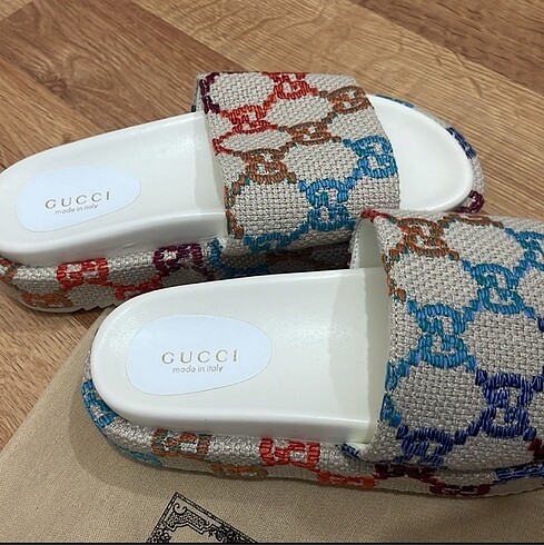37 Beden Gucci terlik