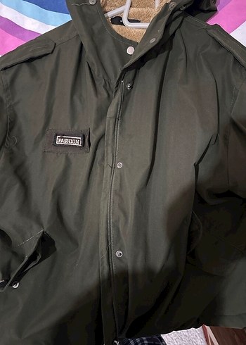 Düğmeli Kısa Yeşil Kadın mont - Görsel 3