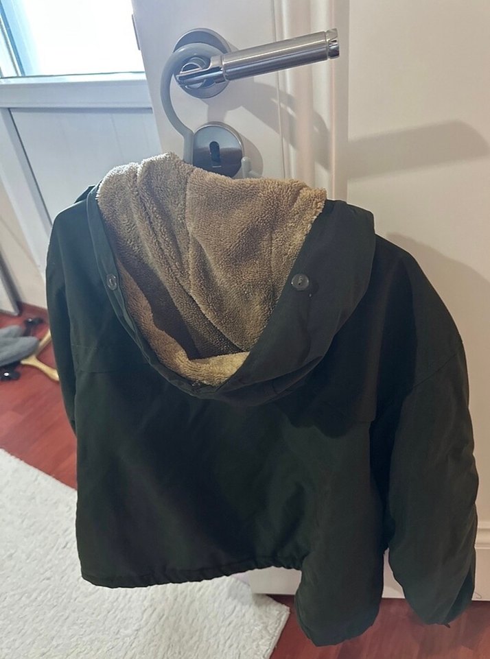 Düğmeli Kısa Yeşil Kadın mont - Görsel 2