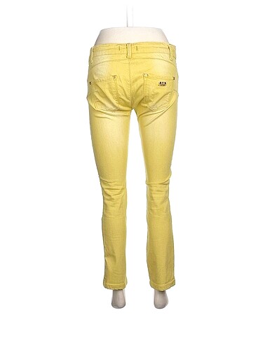 30 Beden One More Jean / Kot %70 İndirimli.