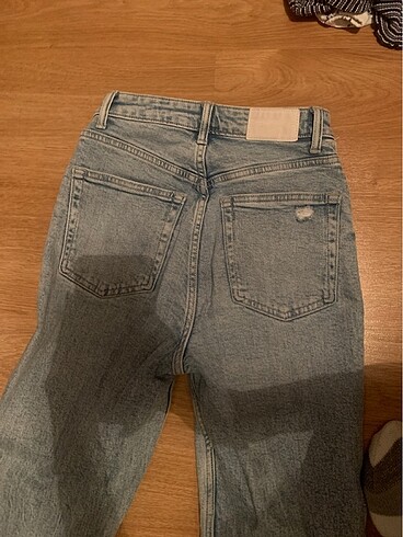 s Beden BERSHKA MOM SLIM