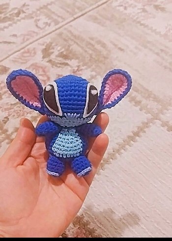 Renkli Mavi Amigurumi Oyuncak