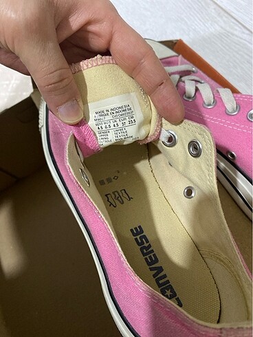 Converse Converse