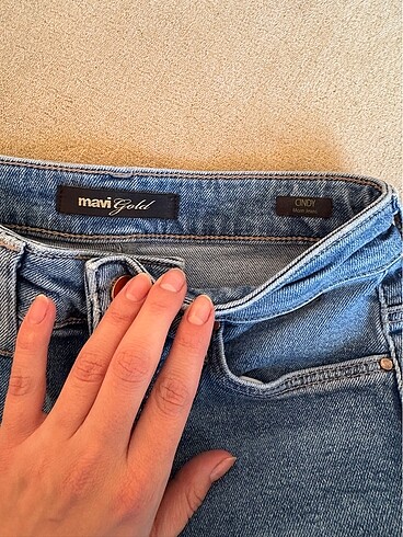 27 Beden Mavi jean