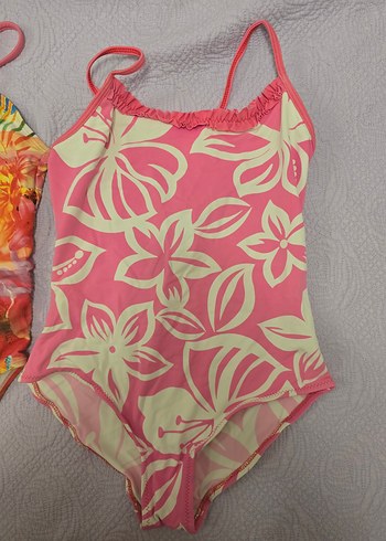 Renkli Desenli Kız Çocuk Mayolari - Görsel 2