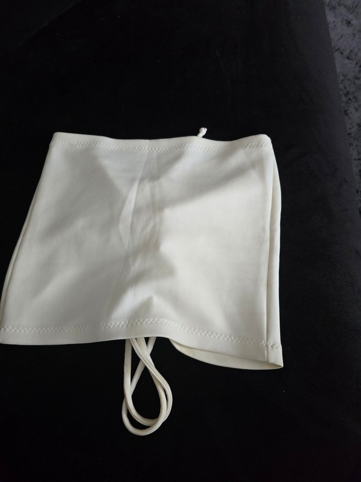 Beyaz Pliseli Askısız Mini Büstiyer - Görsel 2