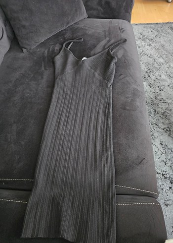 siyah Pilili Uzun Straplez Elbise - Görsel 2