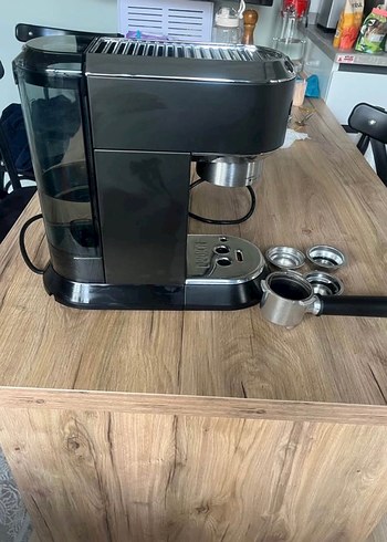 Delonghi Siyah Espresso Kahve Makinesi - Görsel 4
