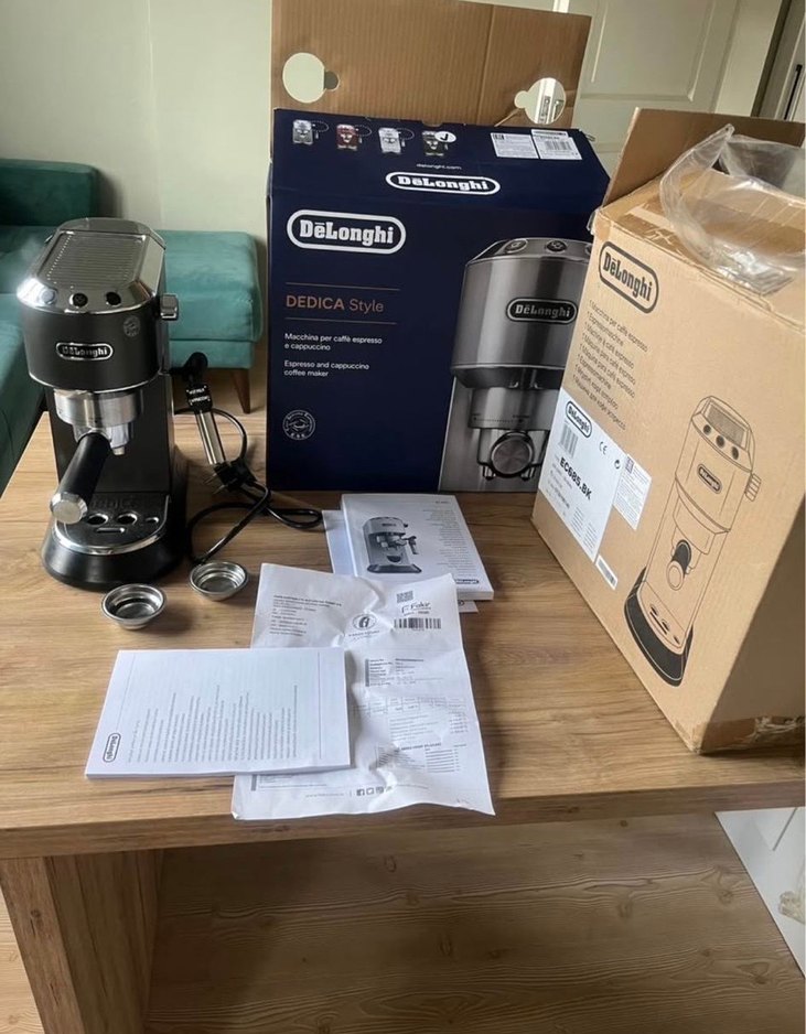 Delonghi Siyah Espresso Kahve Makinesi - Görsel 2