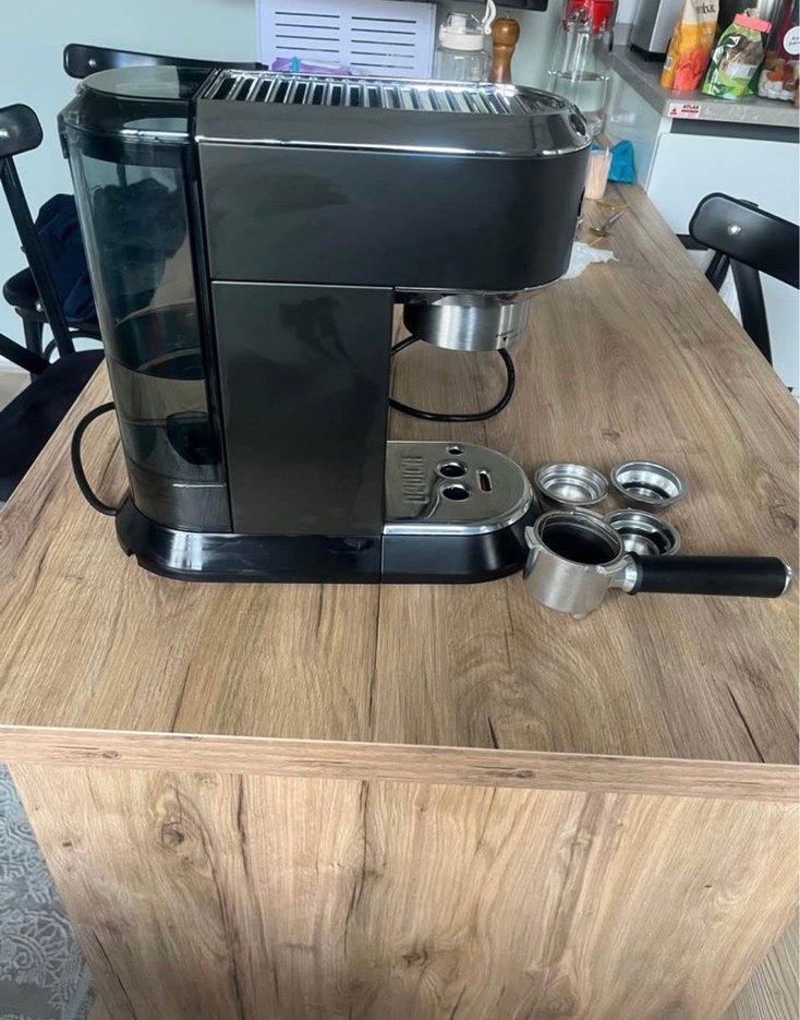 Delonghi Siyah Espresso Kahve Makinesi - Görsel 4