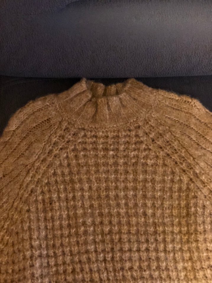 Bej Örgü Kadın Kazak - Görsel 3