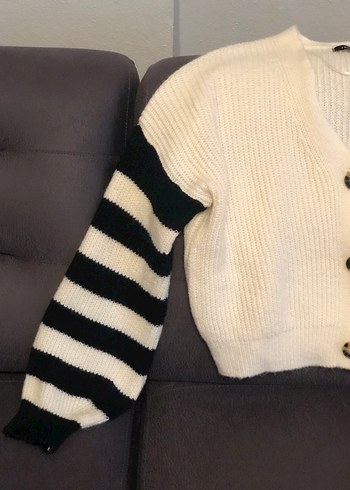 Renk Bloklu Örgü Kadın Hırka - Görsel 3