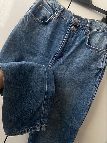 Mango mom jean