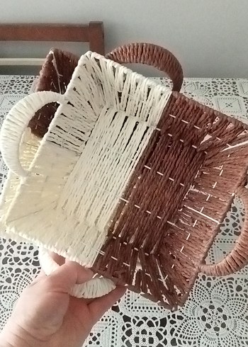 Beden Renk Kahverengi ve Gri Hasır Sepet