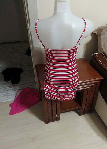 Kırmızı Çizgili Askılı kadın mini elbise - Görsel 6