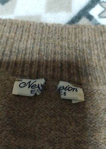 Bej V Yakalı Kadın Triko Kazak - Görsel 5